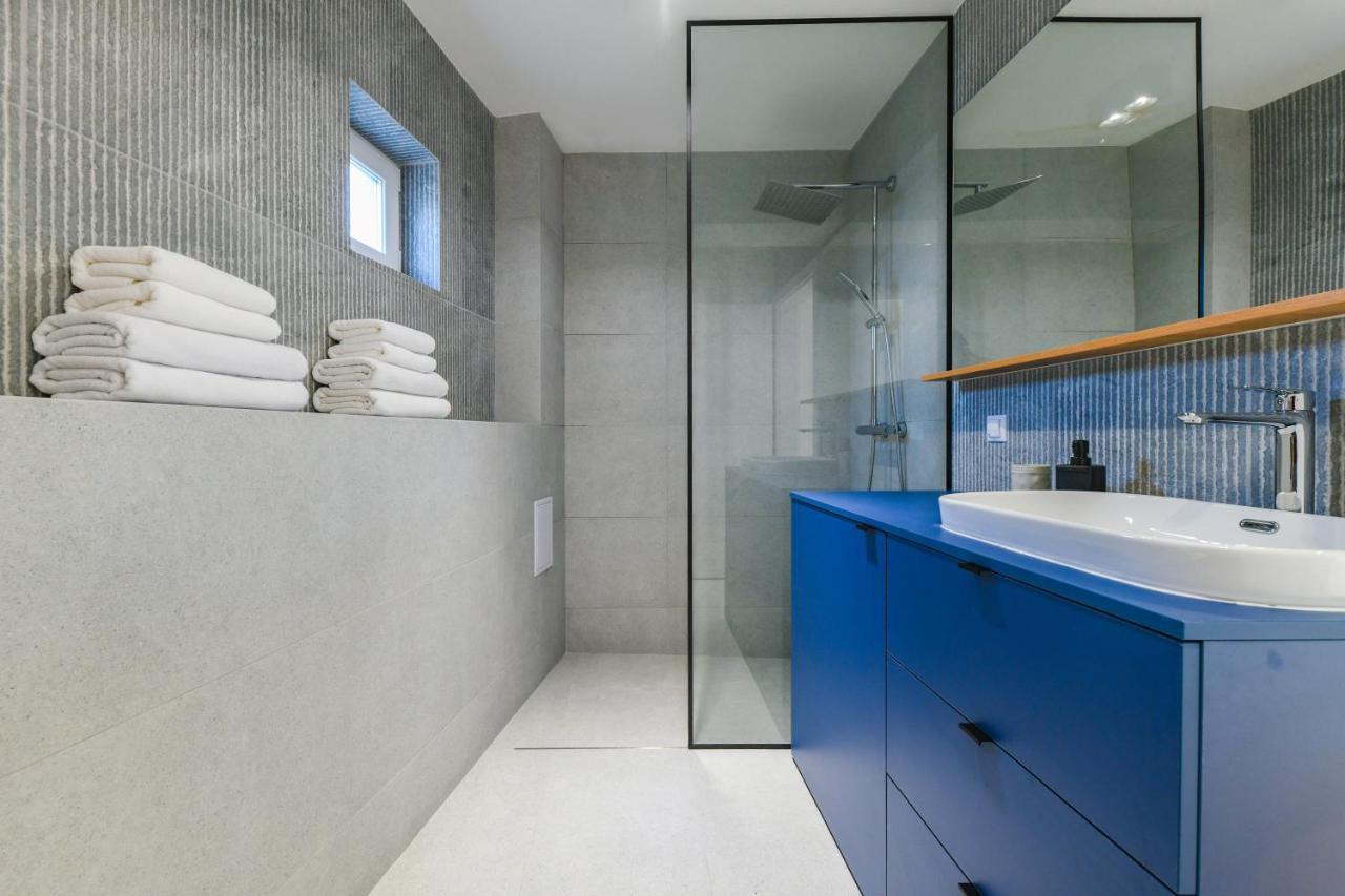 Charming 2 Bedroom Apartment Cluj-Napoca Eksteriør billede